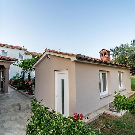 Apartment Suncica Πούλα Εξωτερικό φωτογραφία