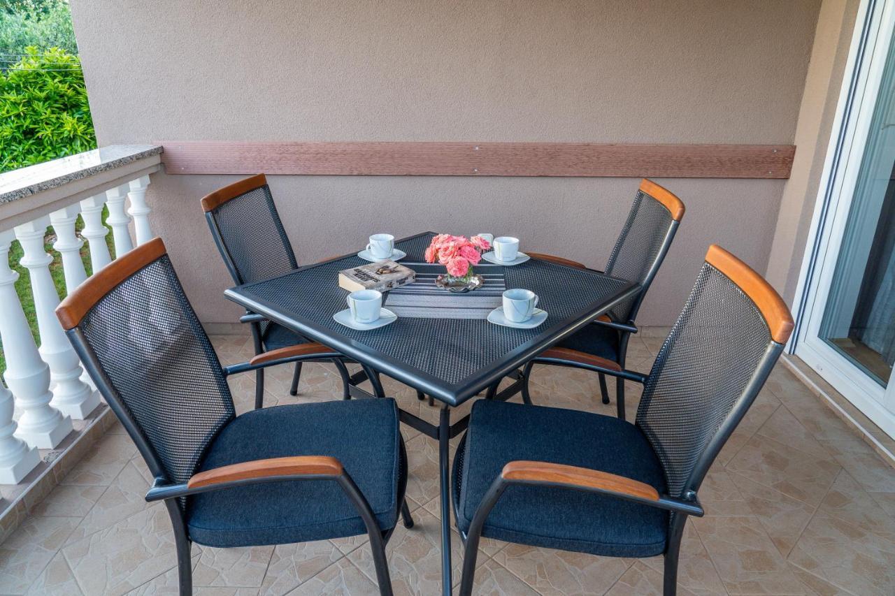 Apartment Suncica Πούλα Εξωτερικό φωτογραφία