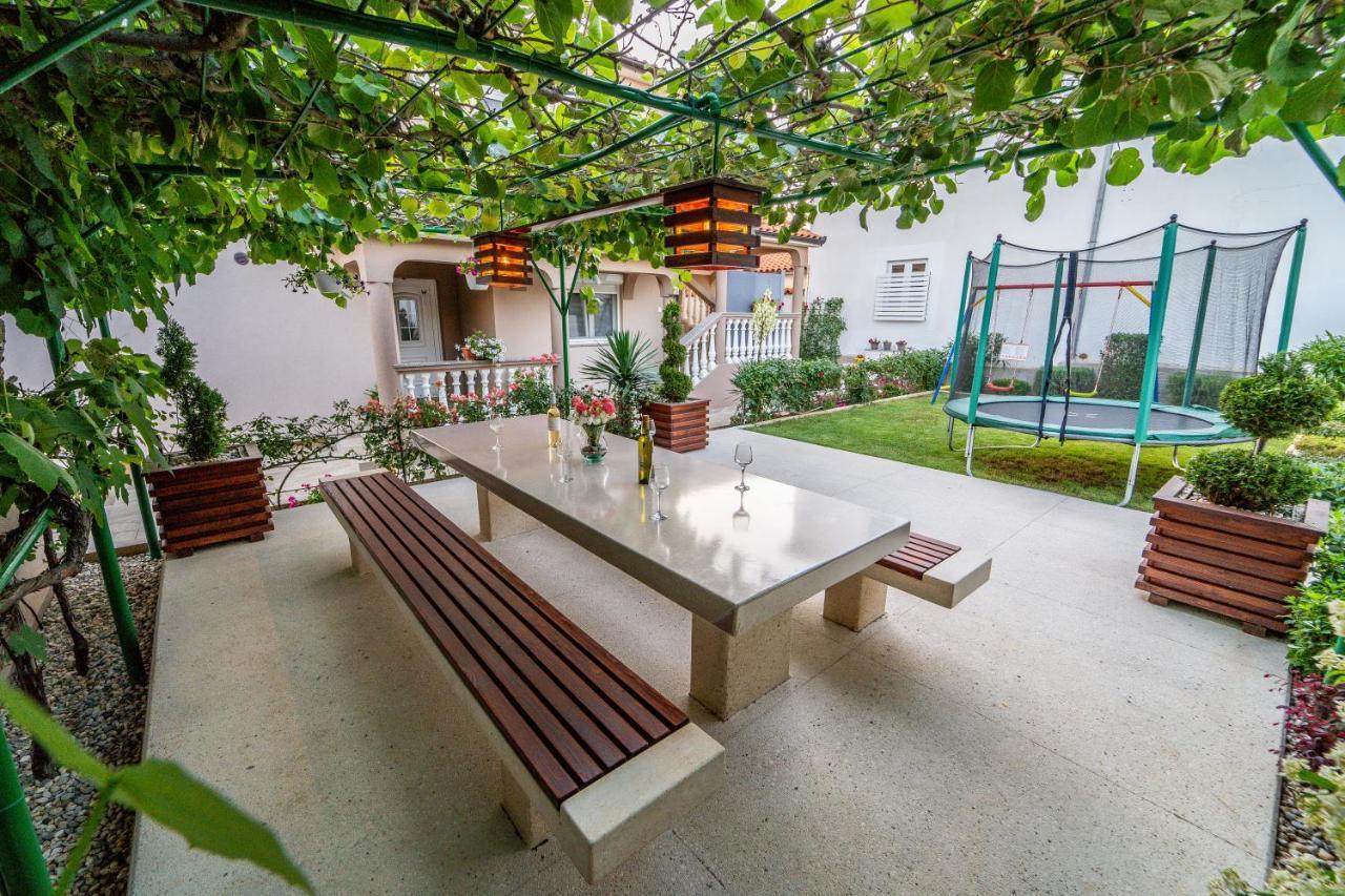 Apartment Suncica Πούλα Εξωτερικό φωτογραφία