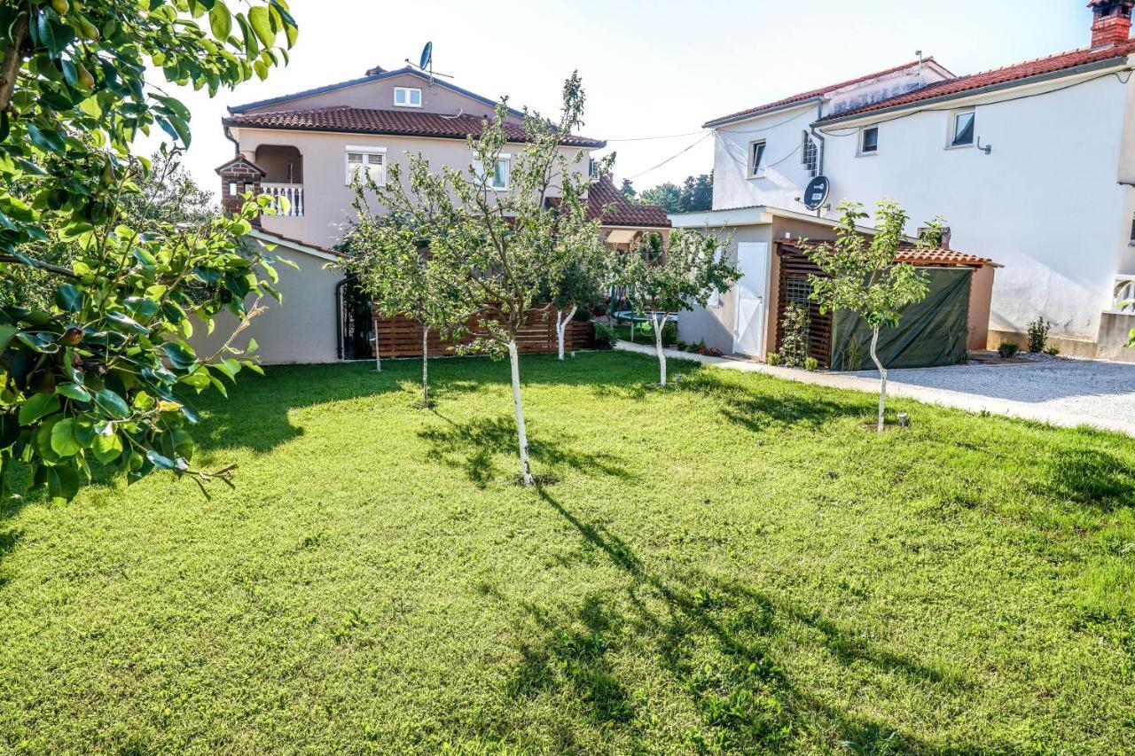 Apartment Suncica Πούλα Εξωτερικό φωτογραφία