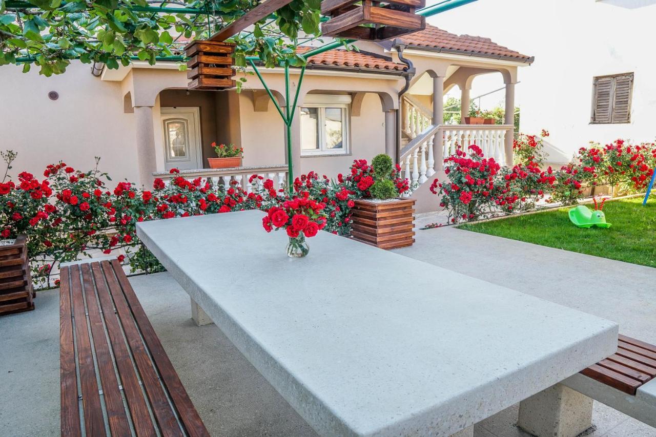 Apartment Suncica Πούλα Εξωτερικό φωτογραφία
