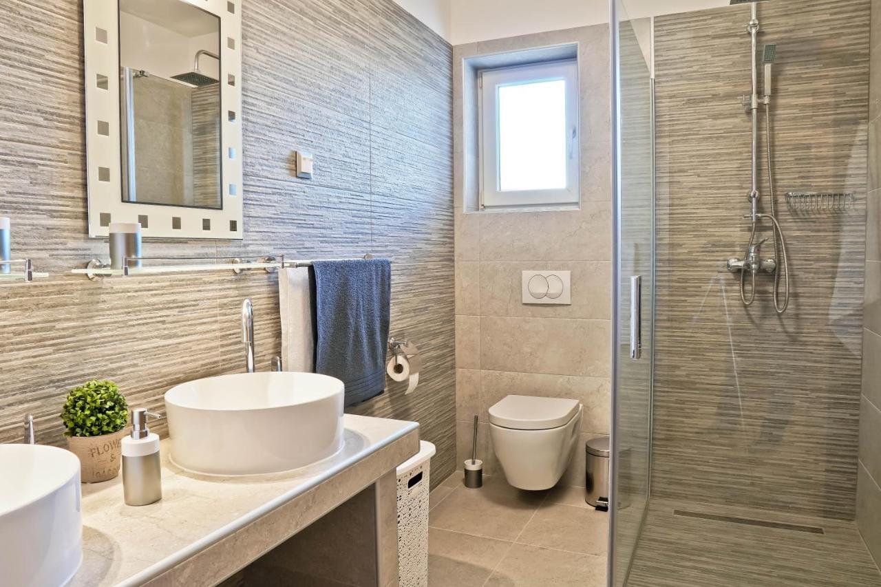Apartment Suncica Πούλα Εξωτερικό φωτογραφία