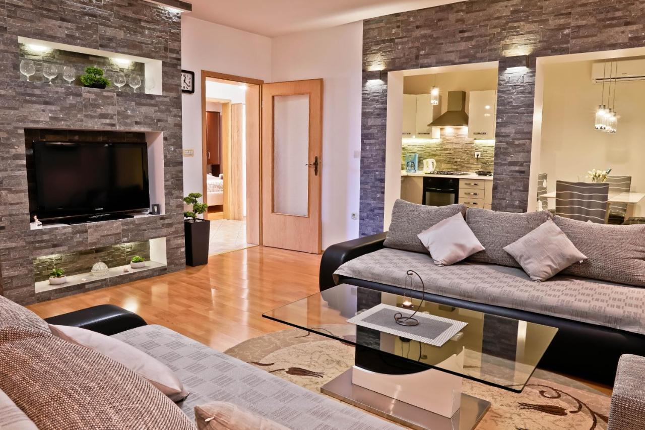 Apartment Suncica Πούλα Εξωτερικό φωτογραφία