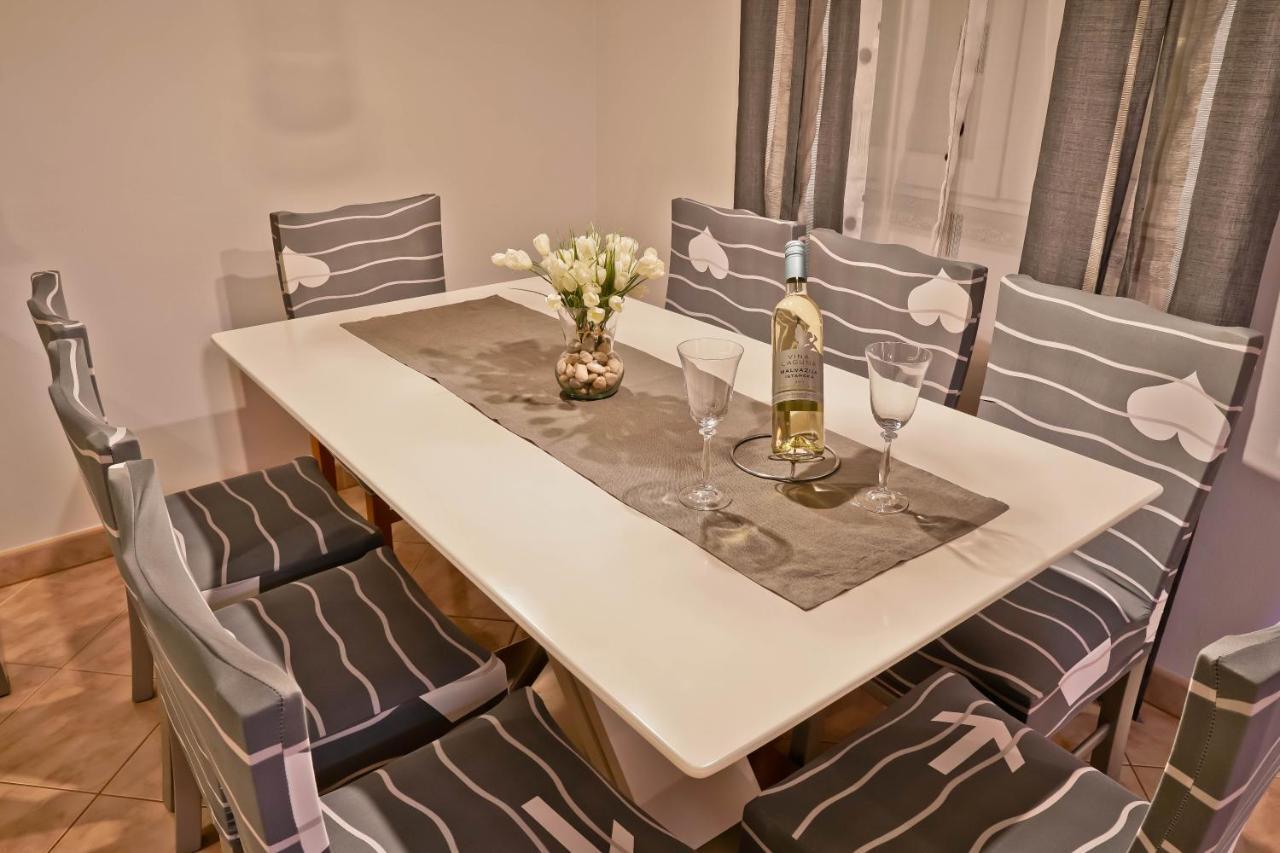 Apartment Suncica Πούλα Εξωτερικό φωτογραφία