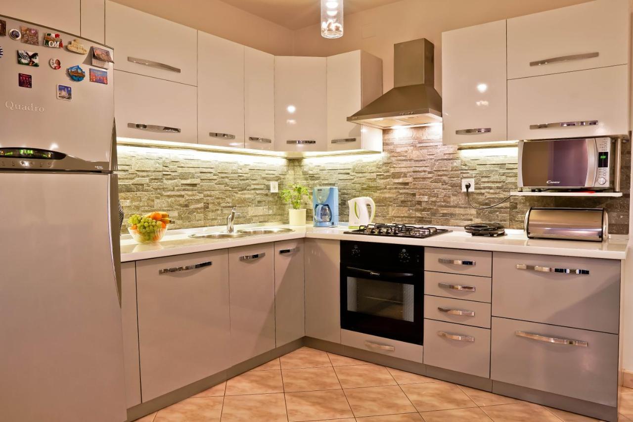 Apartment Suncica Πούλα Εξωτερικό φωτογραφία